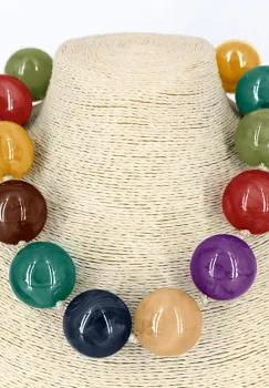 Colier scurt in stil retro, cu bile mari multicolore imagine