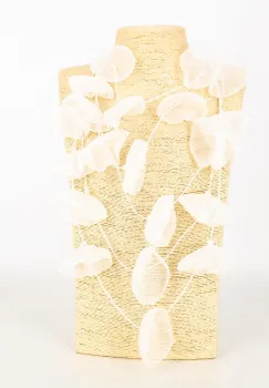 Colier statement ivoire cu petale textile de mac 3D din organza - design artistic italian imagine