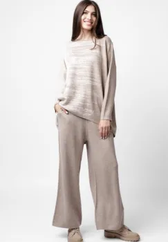 Compleu cu pulover oversize asimetric si pantaloni tricotaj, cu intrepatrundere de bejuri imagine