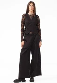 Compleu elegant dama cu vesta si pantaloni drepti, negru imagine