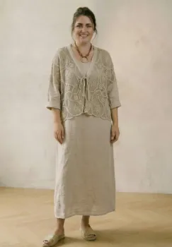 Compleu rochie lunga din in cu blazer dantelat si croi lejer boem elegant, bej imagine