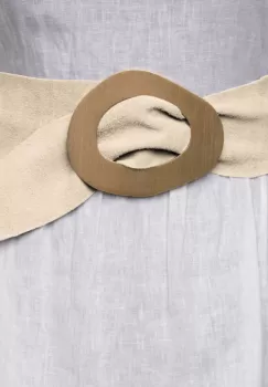 Curea ivory din piele intoarsa naturala cu latime de 8 cm, catarama aurie neregulata imagine