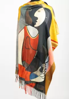 Esarfa cashmere cu doua fete imprimata cu reproducere dupa Woman dressing her hair a lui Picasso imagine