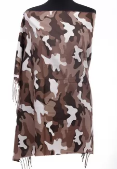 Esarfa casmir unisex cu imprimeu army pe fond maron imagine