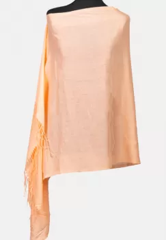 Esarfa dreptunghiulara piersica din material tip cashmere imagine