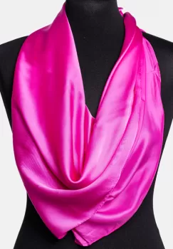 Esarfa fucsia, patrata, din amestec de matase si poliester imagine