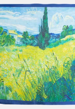 Esarfa patrata cu o singura fata imprimata cu o reproducere dupa Camp de grau si chiparosi de Van Gogh imagine