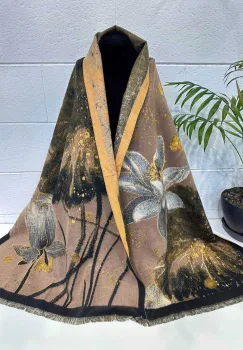 Esarfa premium din vascoza cu imprimeu abstract cu negru si fango imagine