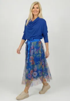 Fusta clos din tulle, albastra cu flori stilizate multicolore imagine