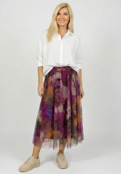 Fusta clos din tulle cu imprimeu pictural multicolor pe fond mov zmeura imagine