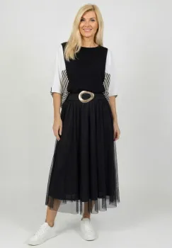 Fusta clos din tulle, neagra imagine