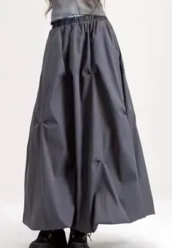 Fusta lunga gogosar ampla, gri imagine