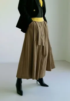 Fusta pantalon midi ampla cu talie inalta si cordon, caramel imagine