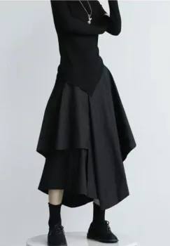 Fusta pantalon, suprapusa, asimetrica, eleganta, cu croi amplu, neagra imagine