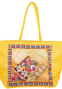 Geanta galbena din material textil natural tip sac, cu aplicatie unicat, brodata manual imagine