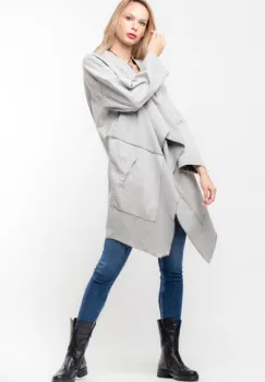 Jacheta gri asimetrica in colturi, cu stea pe spate imagine