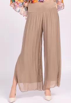 Pantaloni camel din matase naturala cu crapaturi laterale imagine