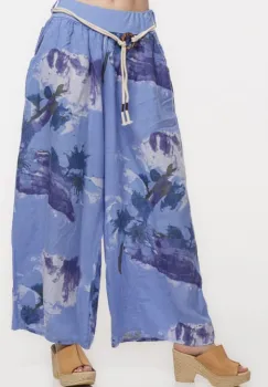 Pantaloni largi de vara, masura mare, din in albastru lavanda cu imprimeu flori albastre imagine