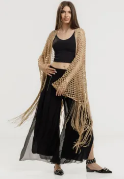 Poncho bej din plasa cu fir argintiu si franjuri lungi imagine