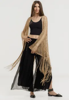 Poncho bej din plasa cu fir auriu si franjuri lungi imagine