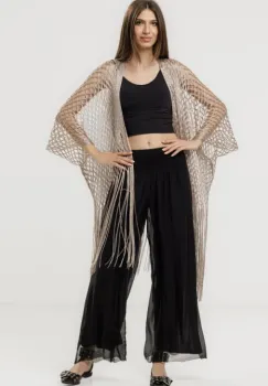Poncho bej fango din plasa cu fir auriu si franjuri lungi imagine