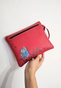 Portfard personalizat din piele naturala, cu bufnita pictata imagine