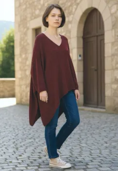 Pulover pufos bordo, oversize cu colt si decolteu in V imagine