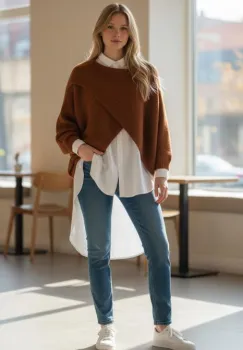 Pulover tip poncho petrecut asimetric, cu lana, caramiziu imagine