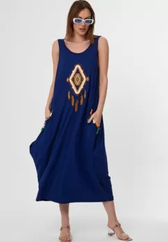 Rochie albastra fara maneci, cu broderie, din tricot de vascoza imagine