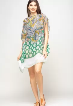 Rochie de plaja tip poncho cu motive florale si buline alb cu verde, vascoza imagine
