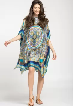 Rochie de plaja tip poncho din matase cu mandala centrala pe fond albastru imagine