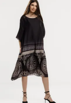 Rochie eleganta satinata A-line cu imprimeu baroc si croi lejer elegant, alb-negru imagine