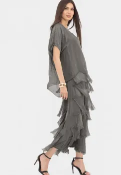 Rochie gri inchis din matase si vascoza cu  volane franjurate suprapuse imagine