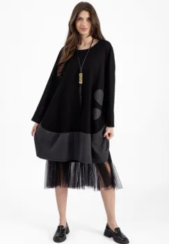 Rochie lalea neagra din stofa subtire suprapusa, oversize cu aplicatie floare imagine