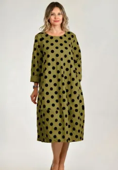 Rochie lalea, verde cu buline embosate, catifelate si croi lejer, din vascoza imagine