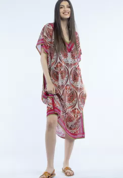 Rochie lunga de plaja tip poncho cu imprimeu floral pe fond bej imagine