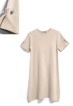 Rochie scurta A-line tricotata, cu maneca scurta si nasture decorativ, bej imagine