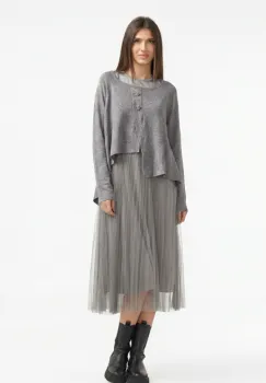 Rochie suprapusa din tulle  cu puloveras cu nasturi metalici gri imagine