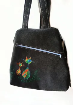Rucsac handmade din piele naturala cu pisicute pictate ,unicat imagine