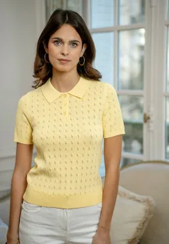 Top galben cu perforatii geomatrice YM506262 M9 imagine