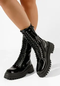 Bocanci lacuiti dama Izabele negri imagine