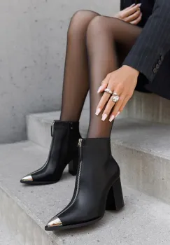 Botine cu toc gros Penia negre imagine