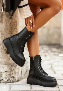 Ghete cu platforma Luisena negre imagine