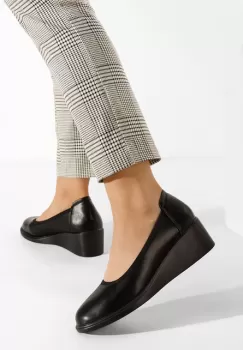 Pantofi cu platforma Coranda negri imagine