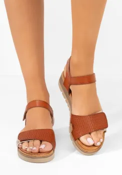 Sandale cu talpa groasa Doretha camel imagine