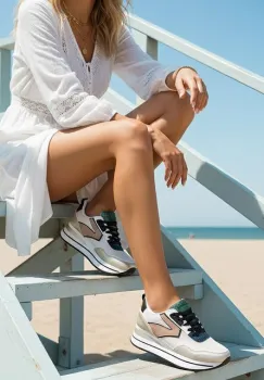 Sneakers cu platforma Tarika aurii imagine