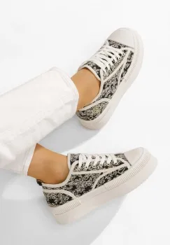 Tenisi dama Shanelle negri imagine